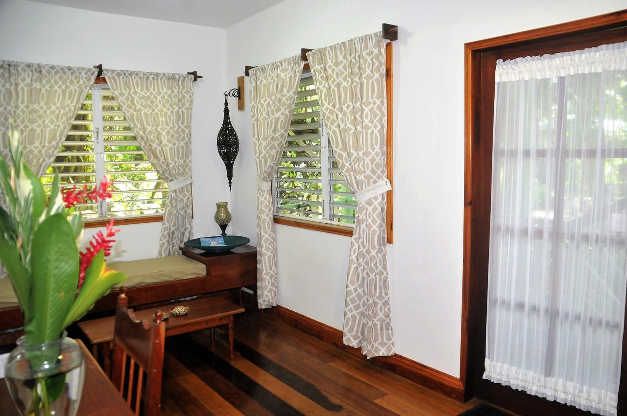 Hickatee Cottages, Belize, Central America Punta Gorda Exterior foto