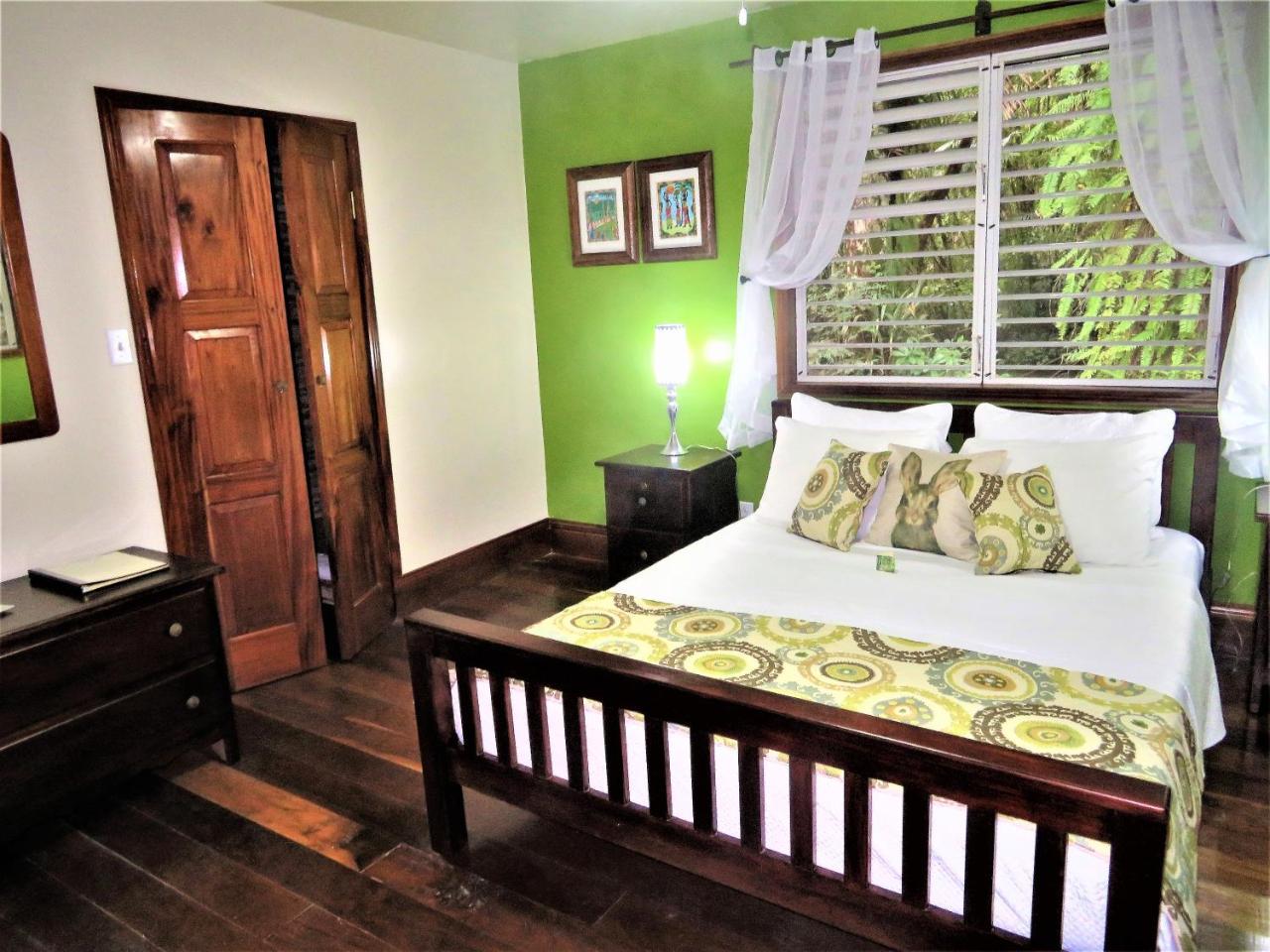 Hickatee Cottages, Belize, Central America Punta Gorda Exterior foto